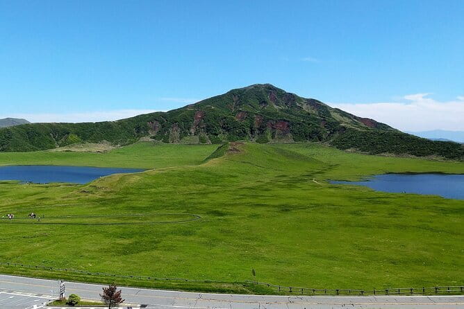 1 Day Aso 3 Sights Private Tour From or to Kumamoto - Key Points
