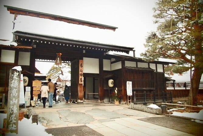 1 Hour Private Photoshoot at Gifu From Hida to Takayama - About the Photoshoot Experience