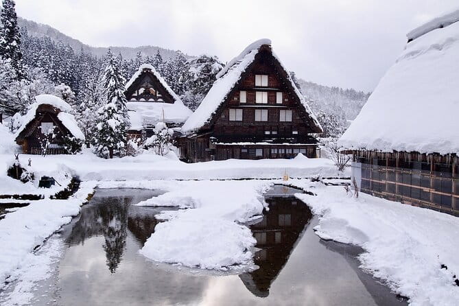 1 Hour Private Photoshoot at Gifu From Hida to Takayama - What to Expect During the Photoshoot