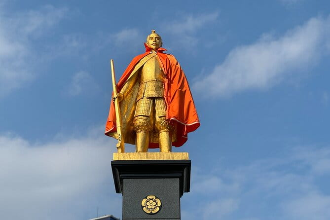 2 Hour Private Scenic Mountain Castle Tour in Gifu - Tour Specifics