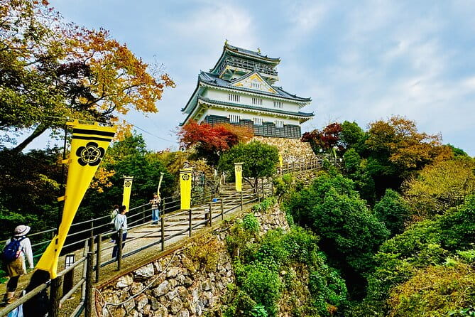 2 Hour Private Scenic Mountain Castle Tour in Gifu - Explore the Gifu Mountain Castle