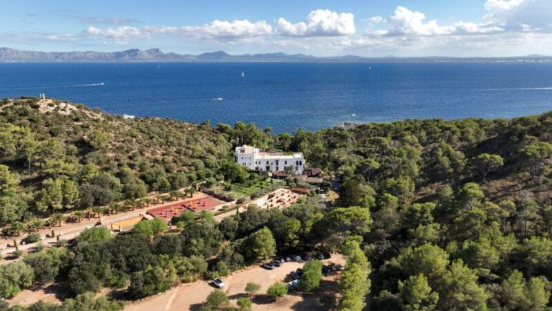 Alcudia: Museum Sa Bassa Blanca Entry Ticket - Notable Artwork and Collections