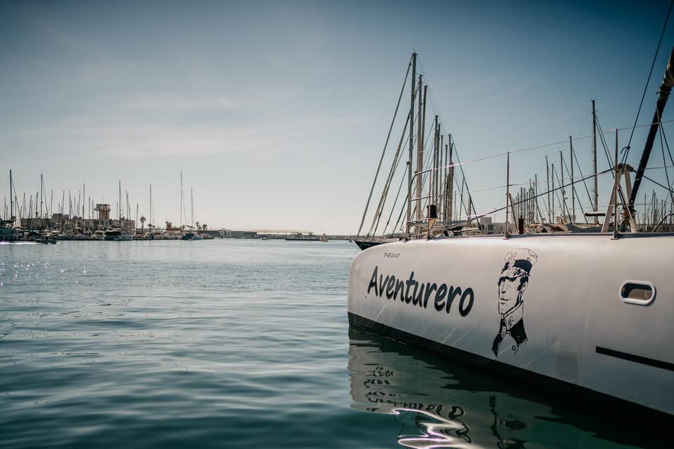 Alicante: 2-Hour Late Afternoon Catamaran Cruise - Onboard Amenities