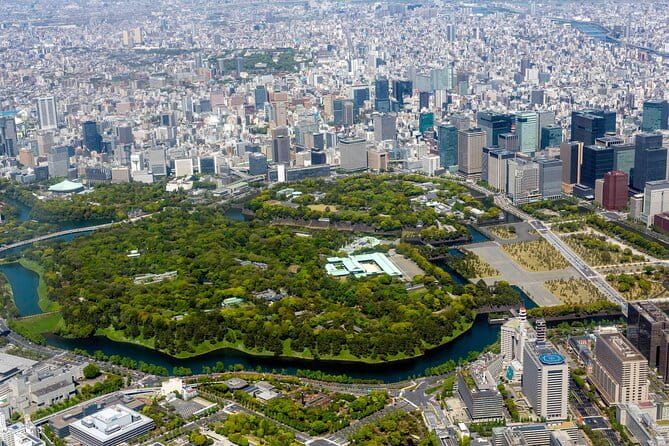 Audio Guide Tour in The East Gardens of the Imperial Palace - The Sum Up