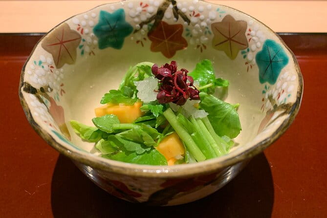 Authentic Kyoto Cuisine Tour With a Local Guide - Taking in the Cultural Experience