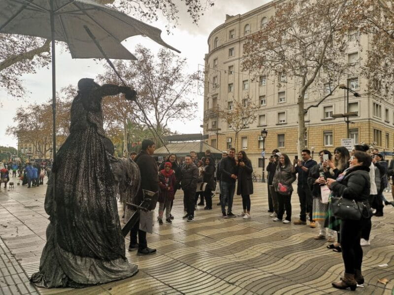 Barcelona: 2-Hour Private City Highlights Kickstart Tour - Tips for Your Tour