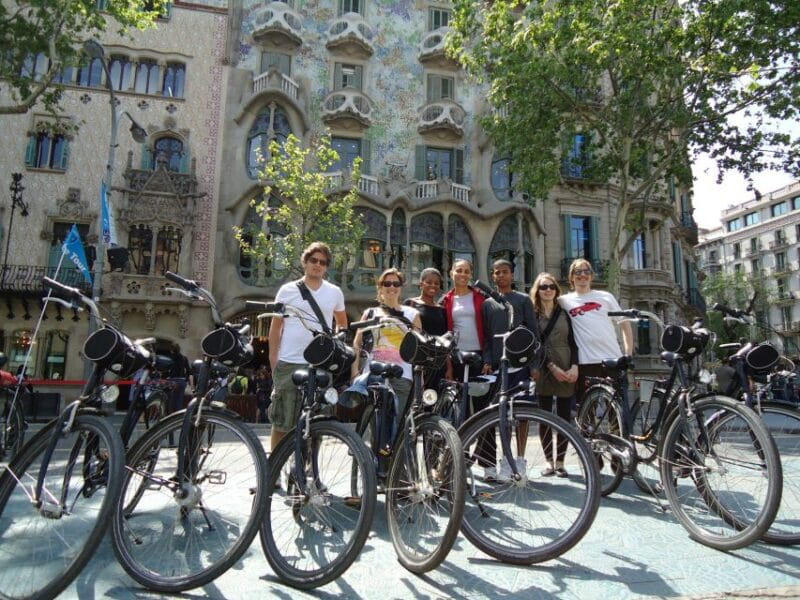 Barcelona Highlights Bike Tour: Cycle Along the Beach! - Customer Reviews and Ratings