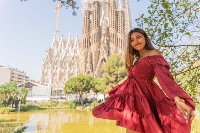 Barcelona: Private Photoshoot at Sagrada Familia - Booking Your Photoshoot