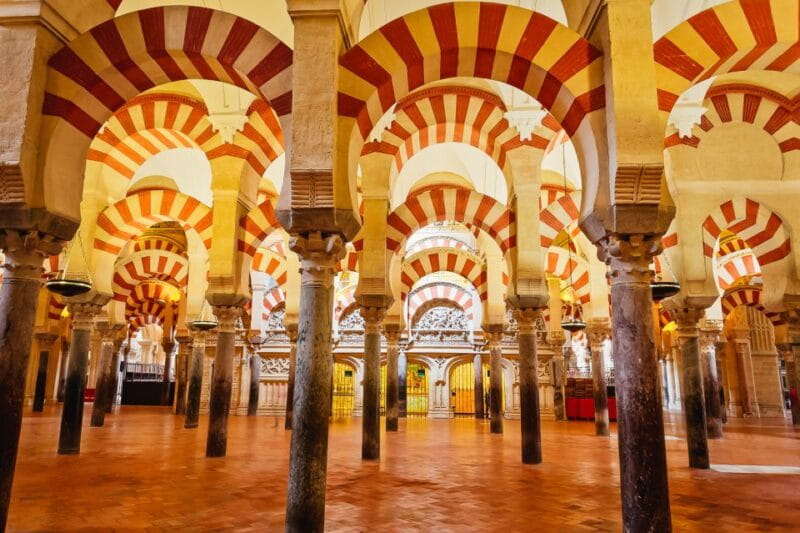 Cordoba: Jewish Quarter, Synagogue, Mosque, and Alcazar Tour - Tips for a Great Experience