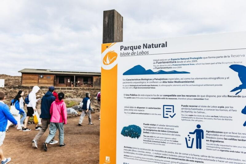 Corralejo: Lobos Island Catamaran Tour With Drinks & Snorkel - Tour Duration and Schedule