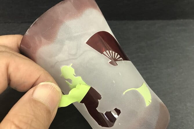 Create Your Glass Artwork With Japanese Motifs in Tokyo - Accessibility and Logistics for the Glass Art Class
