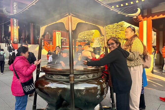 Customized Your Tour in Tokyo With a Professional Guide - Experience the Local Flavors