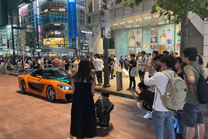 Daikoku PA JDM Car Scene Tour in Tokyo Drift RX7 - Engaging With the Car Community