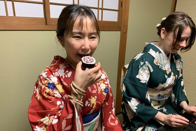 Decorative Sushi Rolls Experience in Kyoto - Key Points