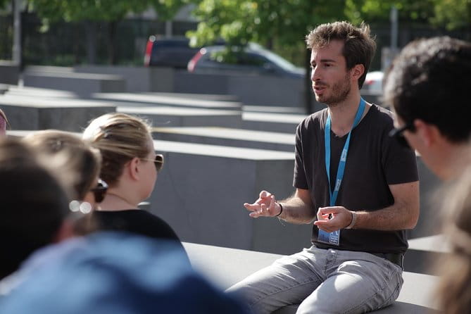 Discover Berlin Half-Day Walking Tour - Walking Down Unter den Linden: The Heart of Imperial Berlin