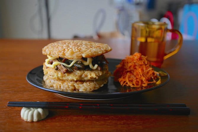 Enjoy a Japanese Cooking Class With a Humorous Local Satoru in His Tokyo Home - Accessibility and Special Requirements