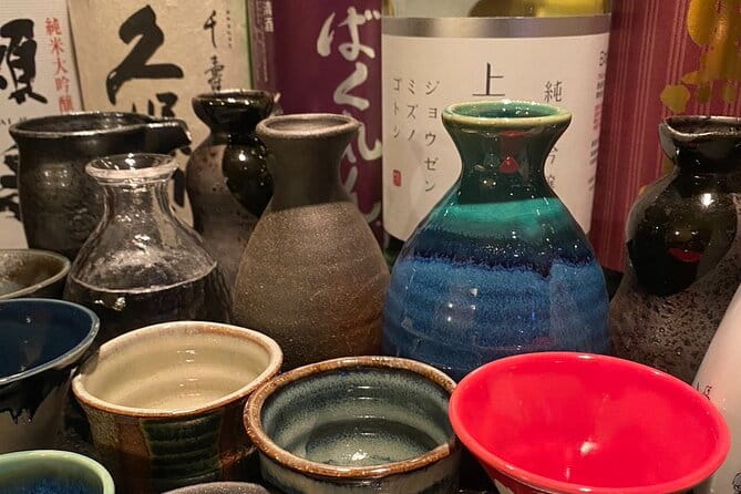 Experience Comparing Sake and Delicacies in Shinjyuku - The Importance of Proper Sake Serving and Appreciation