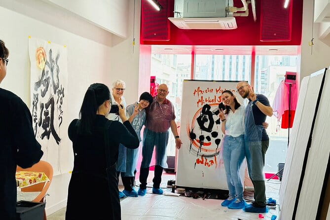 Experience of Large Calligraphy Performance in Asakusa Tokyo - Witnessing the Large Calligraphy Demonstration