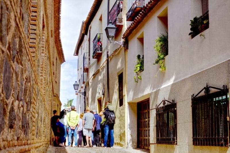 From Madrid: Toledo Guided Day Trip With Cathedral Admission - Inclusions and Exclusions