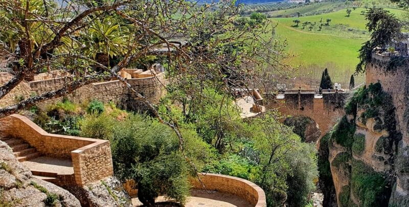 From Malaga: Ronda and Setenil De Las Bodegas Complete Tour - Customer Reviews and Ratings