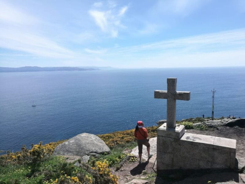 From Santiago: Finisterre, Muxia & Costa Da Morte Excursion - Key Points