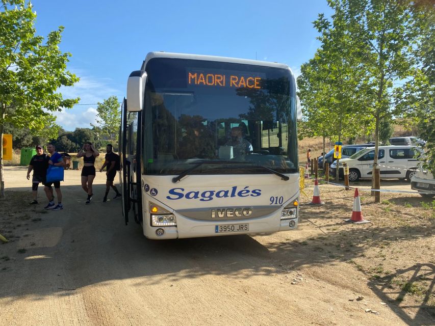 Girona Airport: Bus Transfer To/From Figueras Station - Accessibility and Pet Policy
