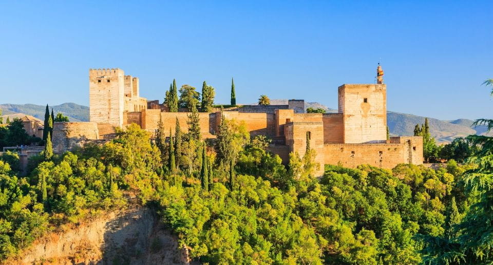 Granada: Alhambra, Generalife & Nasrid Palaces Guided Tour - Booking and Cancellation Policy