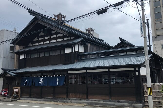 Half Day Private Guided Walking Tour in Akita City Center - Overview of the Tour Experience