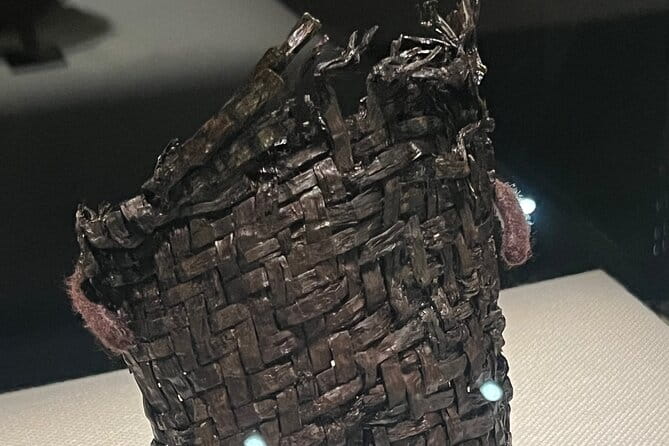 Half-Day Private Tour of Jomon Archaeological Site and Art Museum - Booking and Cancellation