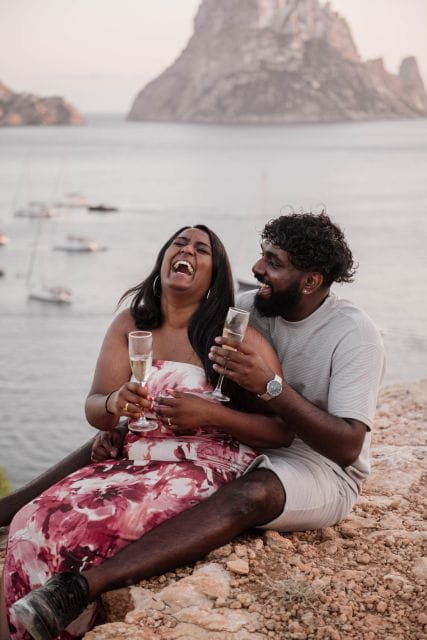 Ibiza: Photoshoot at Es Vedrá Panoramic Viewpoint & Sunset - What to Expect During the Shoot