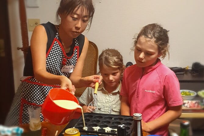 Japanese Home Styled Cooking Class in the City of Tokyo - Included Amenities