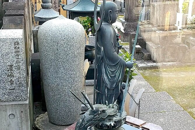 Kamo River's Timeless Tales: A Self-Guided Audio Tour in Kyoto - Accessibility and Participation Information