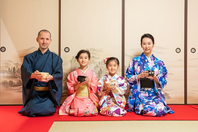 Kimono Rental at Kyoto Maikoya, NISHIKI - Comprehensive Package for Families