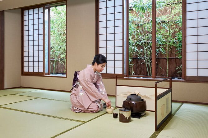 Kimono Tea Ceremony at Tokyo Maikoya - Traditional Sweets and Flavors