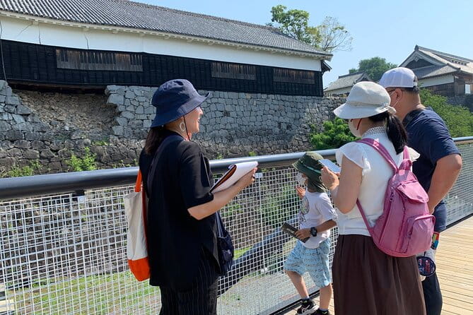 Kumamoto Castle Walking Tour With Local Guide - Taking in the Castles Architectural Marvels