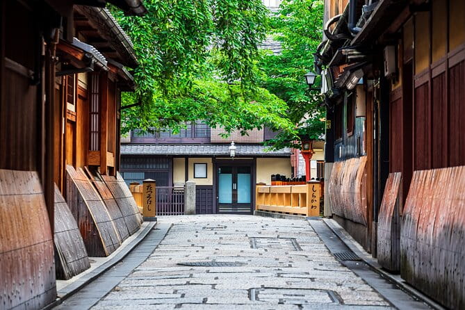 Kyoto Geisha District Walking Tour in Gion - Customer Feedback and Recommendations