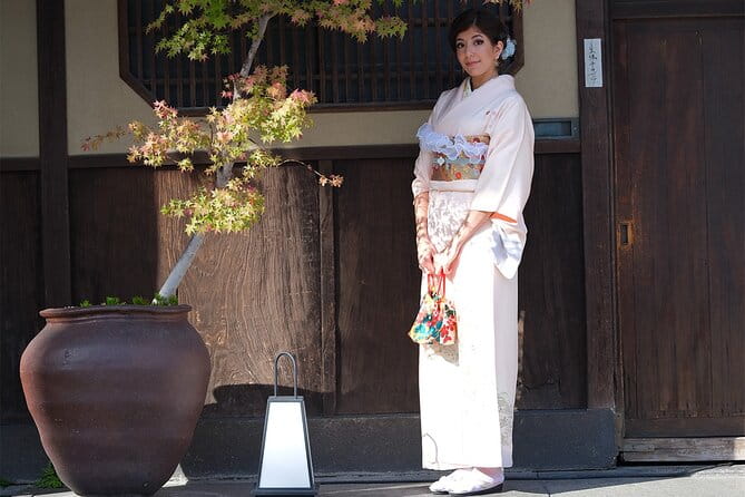 Kyoto Kimono Rental Mimosa Kodaiji Ladies Plan With Hair Set - Language Support During Your Experience