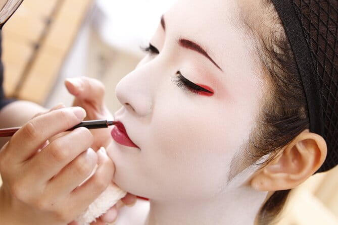 Kyoto: Maiko Makeover and Photoshoot Experience (Women Only) - Pricing and Booking Information