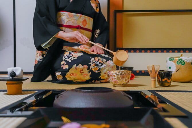 Kyoto: Maiko Makeover and Photoshoot Experience (Women Only) - Tips for Your Photoshoot Experience