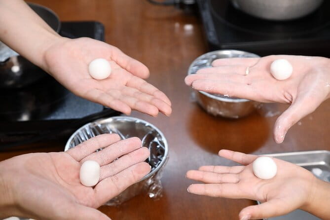 Kyoto Near Fushimiinari : Wagashi(Japanese Sweets)Cooking Class - Class Size and Accessibility