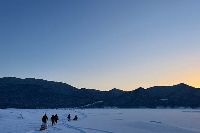 Lake Nukabira Smelt Fishing Private Tour - The Fishing Experience