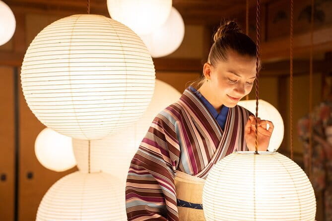 Lantern and Mini Japanese Umbrella Painting With Artisan Visit - Capturing the Painting Process