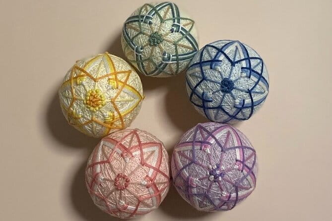 Lets Make a Japanese Hand Craft Temari Embroidered Ball ! - Key Points
