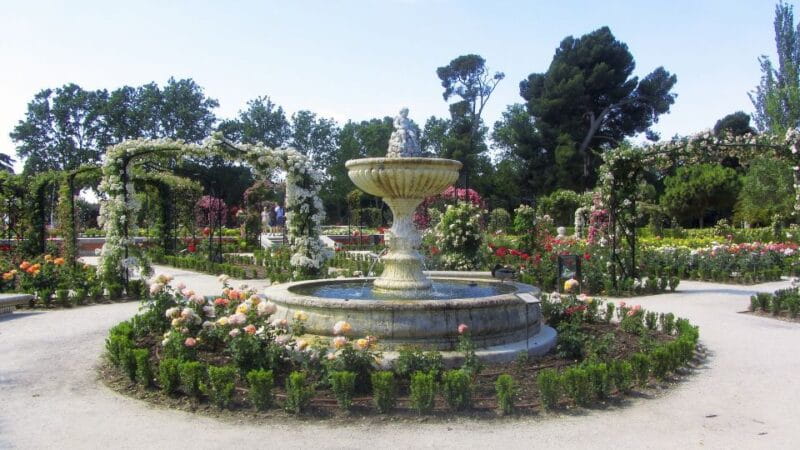 Madrid: 1.5-Hour Retiro Park Guided Walking Tour - Discover Madrids Iconic Retiro Park