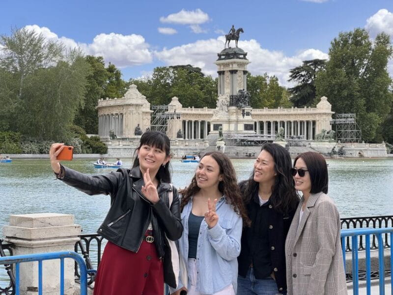 Madrid: Prado Museum & Landscape of Light Small Group Tour - Guided Languages