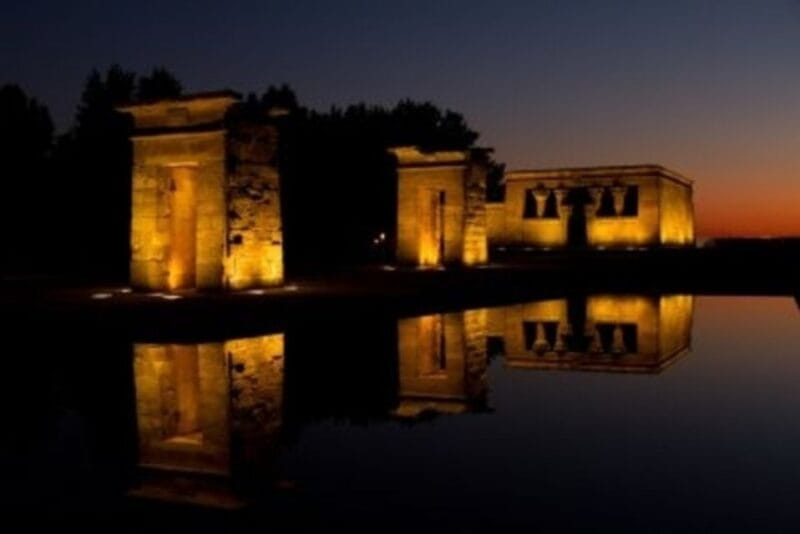 Madrid: Sunset and Night Lights Ebike Tour - Experience Highlights