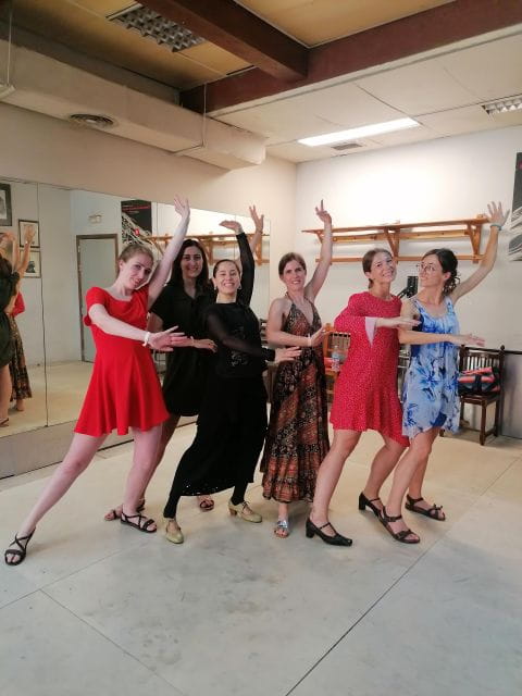 Málaga: Flamenco Class Experience - Private Group Options