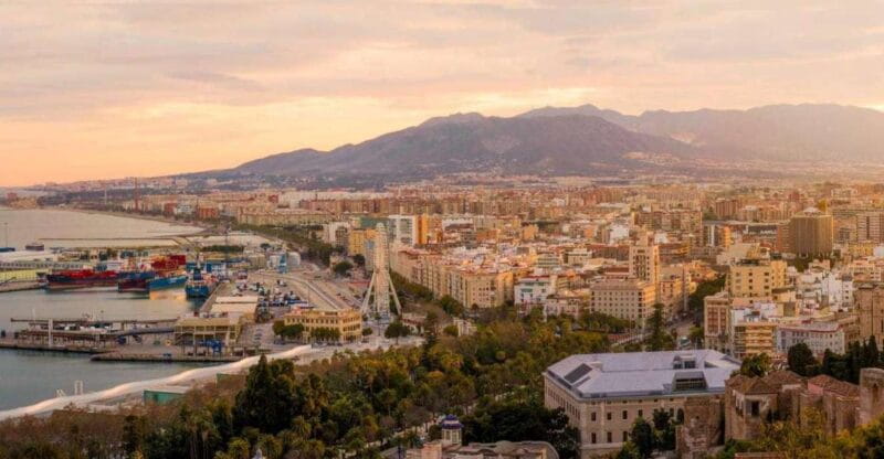 Malaga: Private Walking Tour - Tour Overview