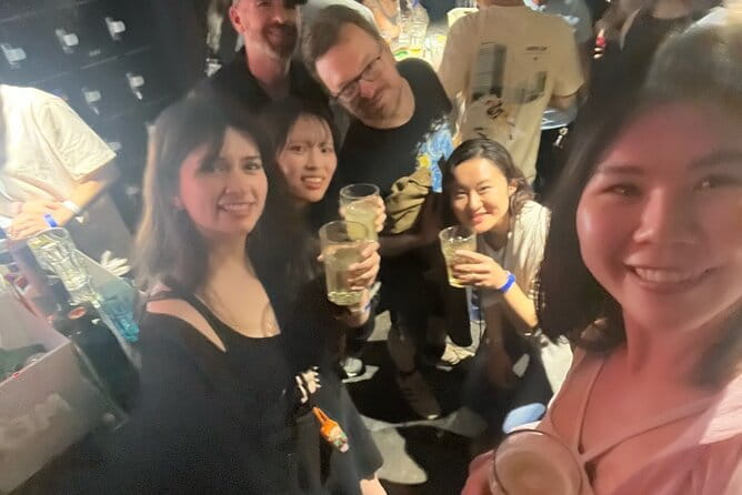 Meet and Fun Chat Osaka Locals With Drink All U Can Party Ticket - Key Points