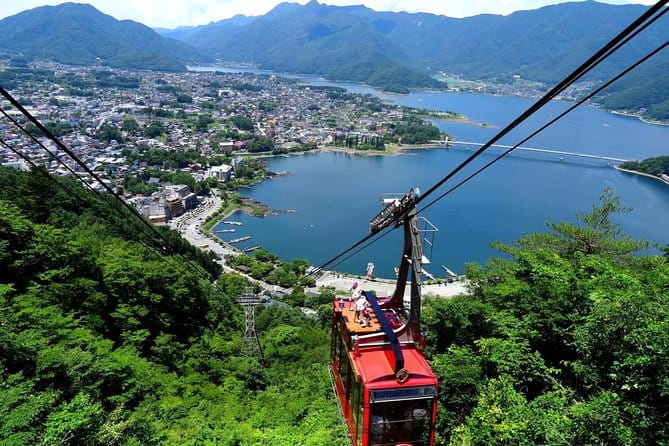 Mt Fuji & Hakone Private Day Tour W/ English Speaking Driver - Kawaguchiko Lake and Kachi Kachi Ropeway